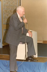 Bowen lauging at CC 1979